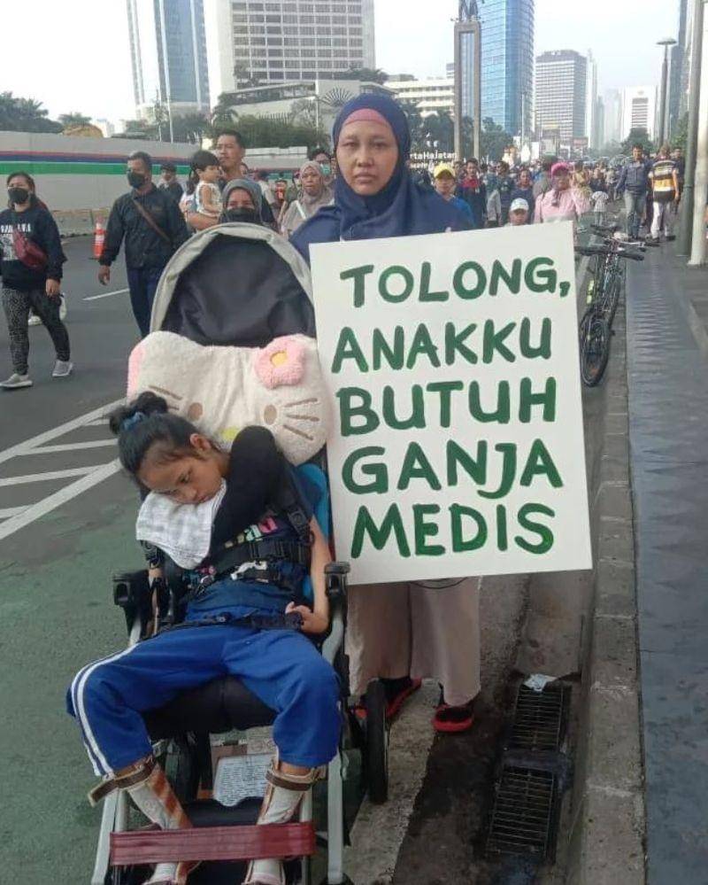 Instagram.com/budhesomplak