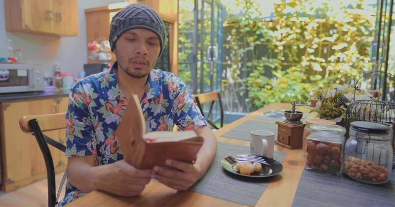 Youtube.com/Hanan Attaki