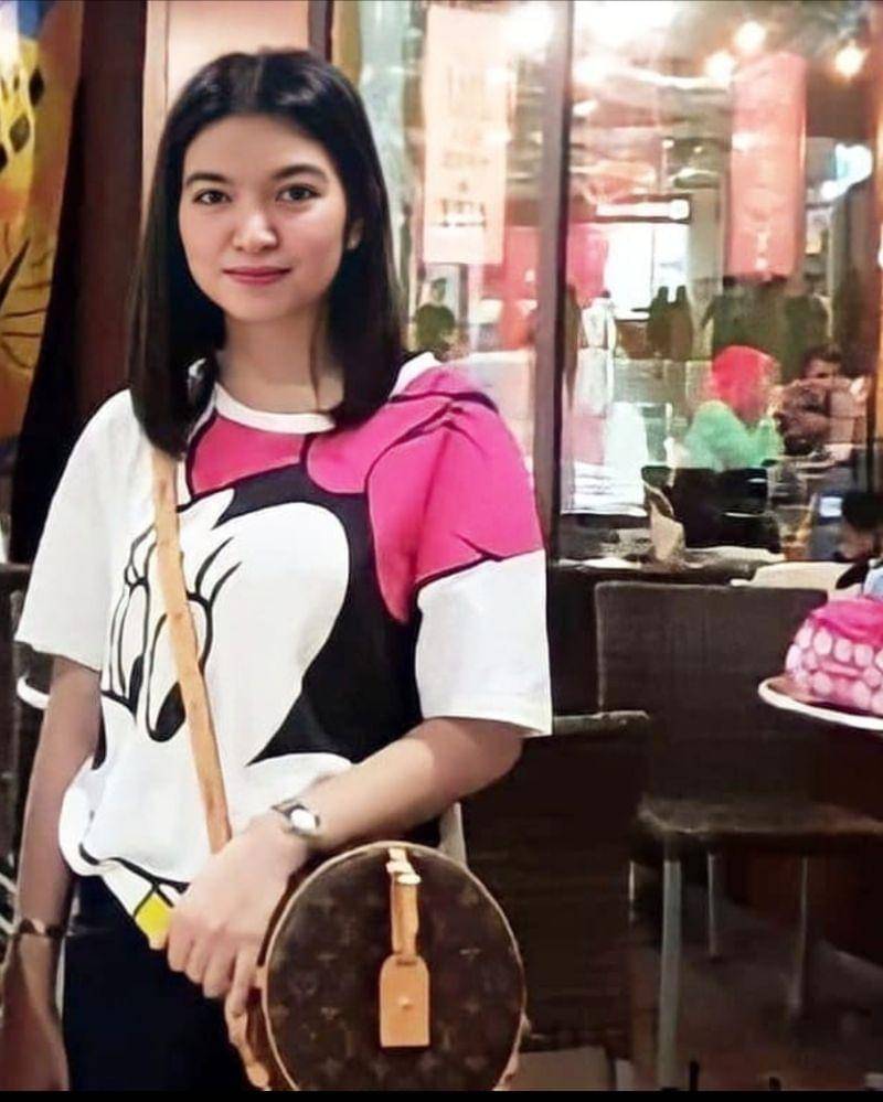 Instagram.com/selvie_ananda_