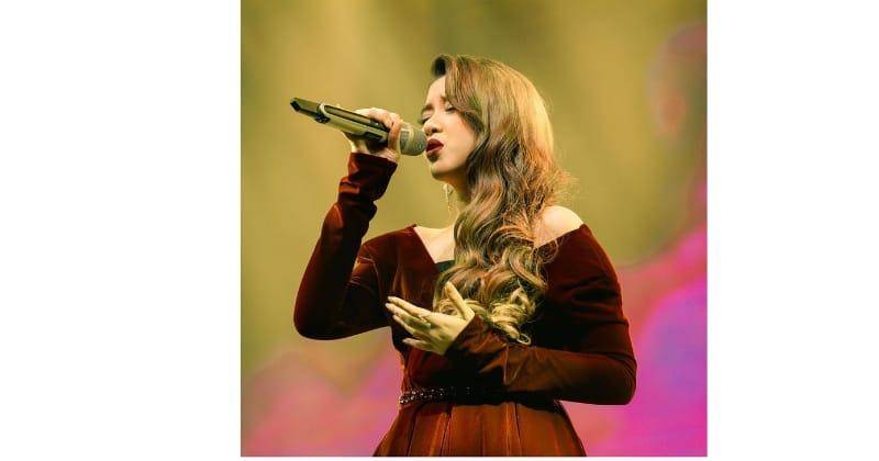 Instagram.com/tiaraandini