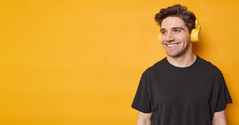 Freepik/wayhomestudio