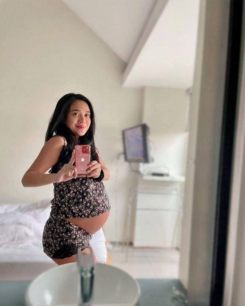 Instagram.com/@dea_ananda