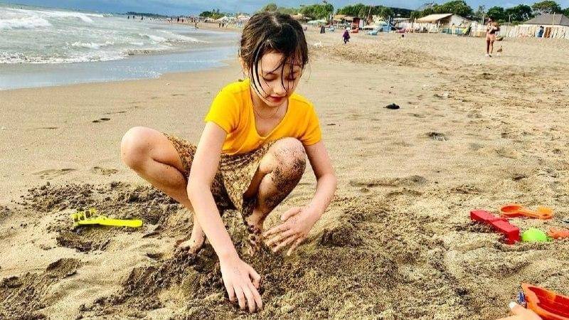 Instagram.com/ussypratama/