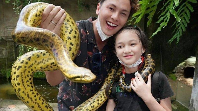 Instagram.com/ussypratama/