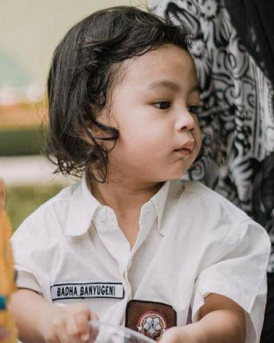 Instagram.com/peonyandherself