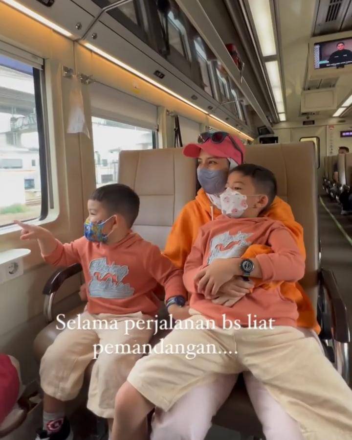 Instagram.com/tya_ariestya