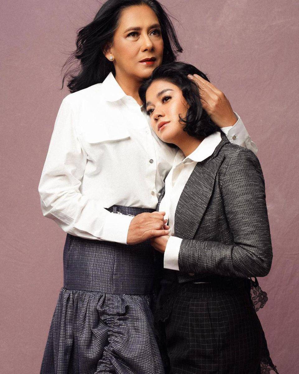 Instagram.com/lydiakandou_