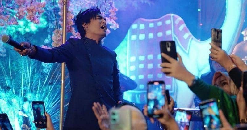 Instagram.com/charly_setiaku