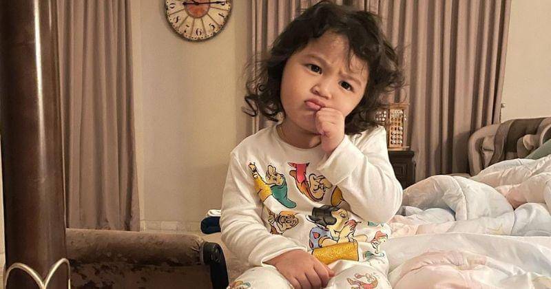 Instagram.com/thaniaputrionsu