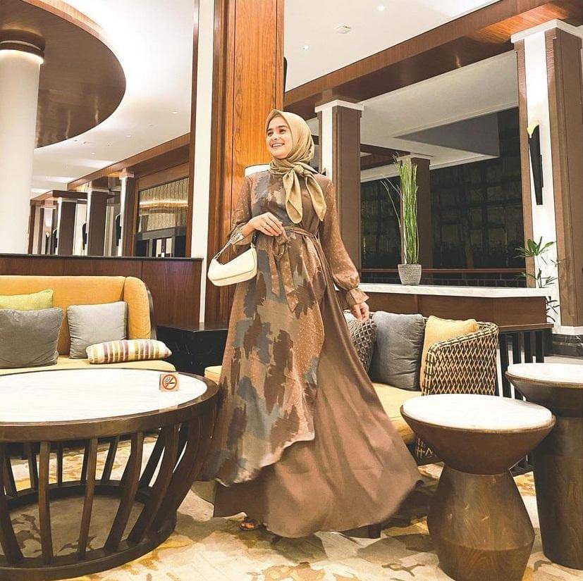 instagram.com/sonyafatmala