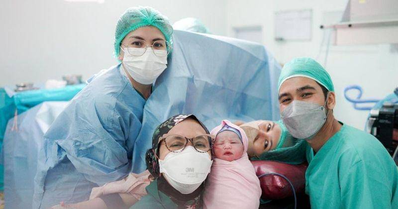 Instagram.com/@annissanns