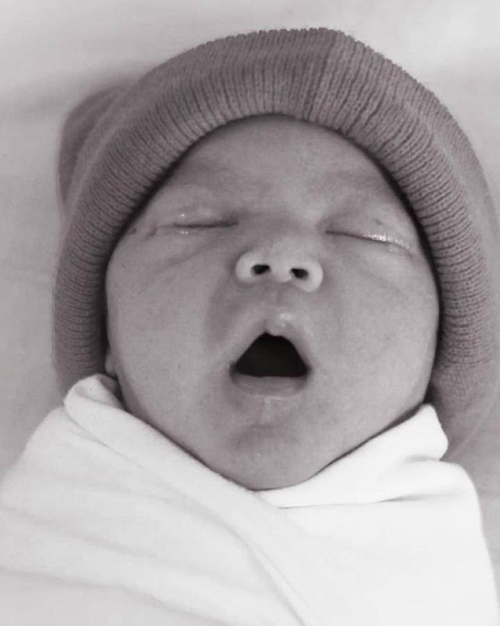 Instagram.com/dianayulestari