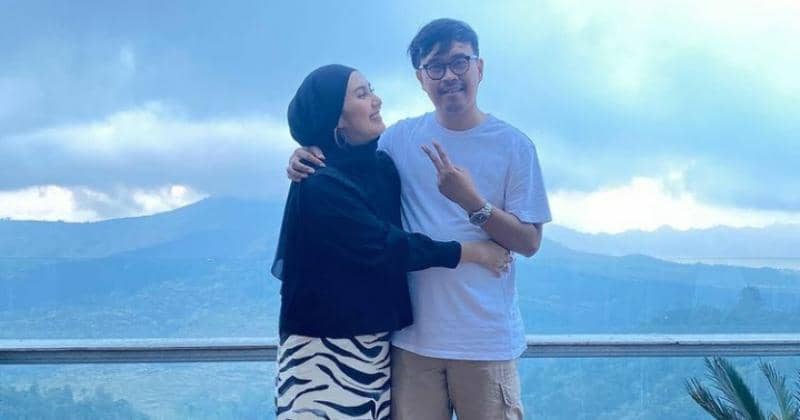 Instagram.com/rara.nawangsih