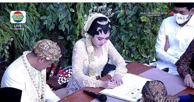 Vidio.com/Via & Chevra Ever After