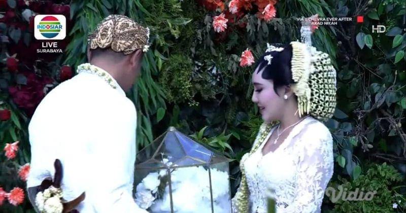 Vidio.com/Via & Chevra Ever After