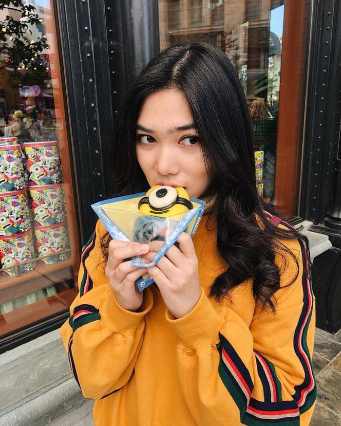 Instagram.com/isyanasarasvati