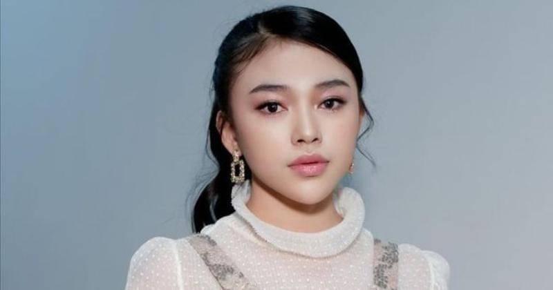 Instagram.com/anneth.dlc