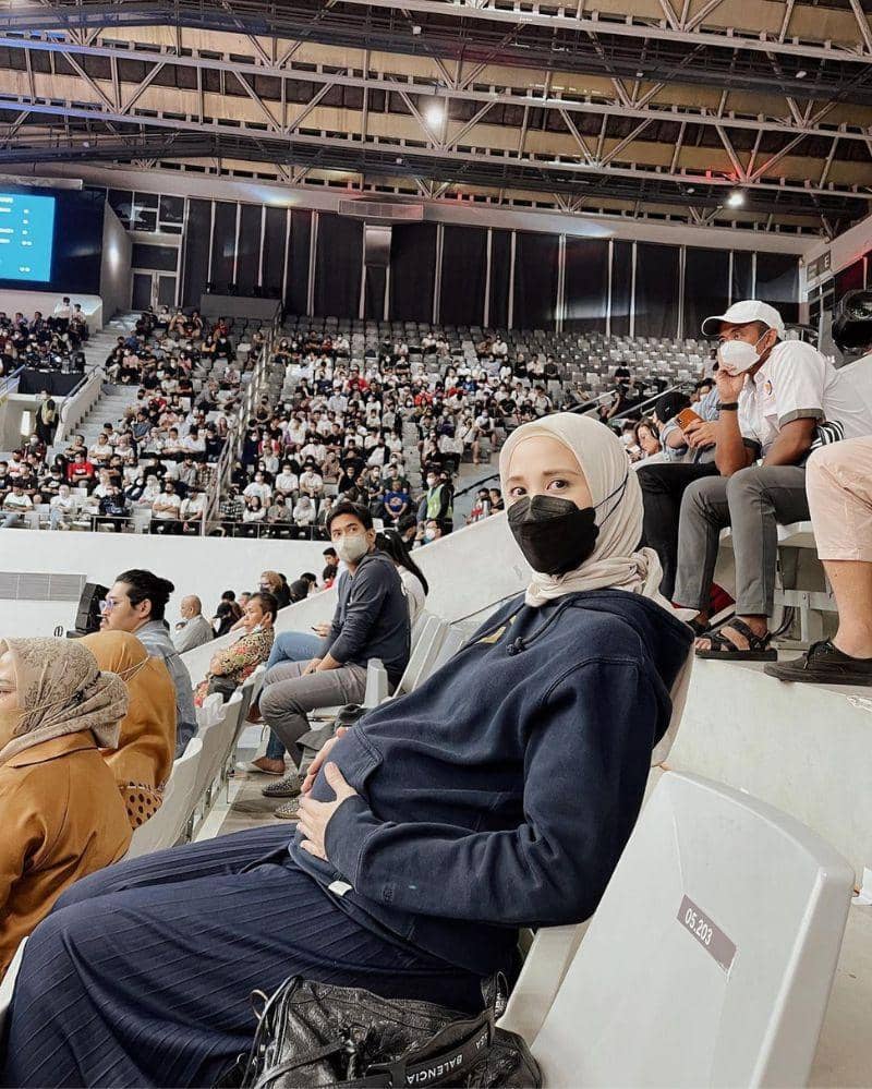 Instagram.com/fannyfabriana