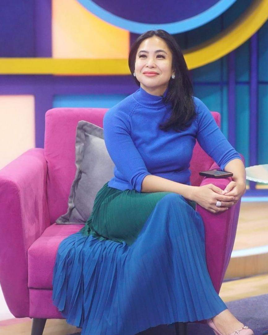 Instagram.com/fenirose