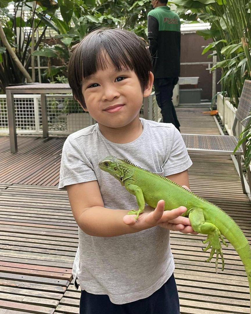 Instagram.com/putriuna