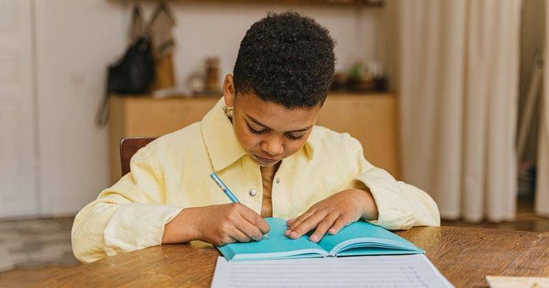 Pexels/antonishkraba