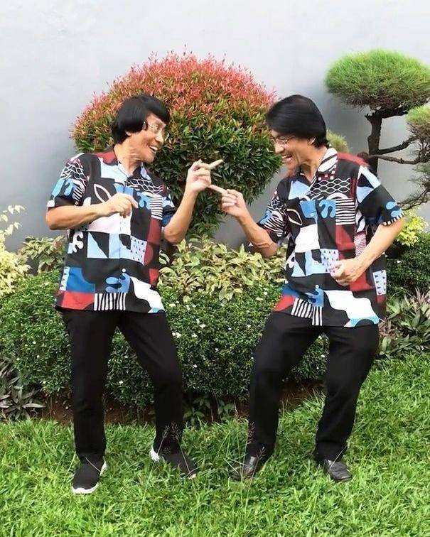 Instagram.com/kaksetosahabatanak