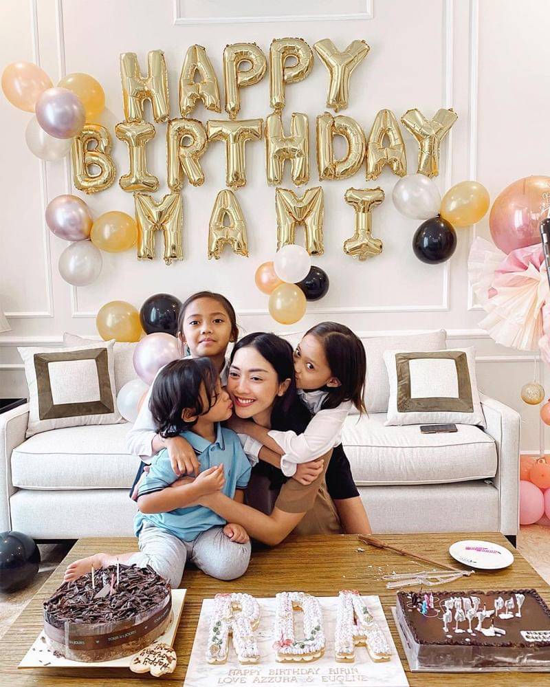 Instagram.com/ririndwiariyanti