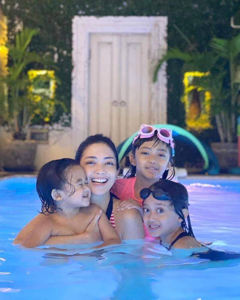 Instagram.com/ririndwiariyanti