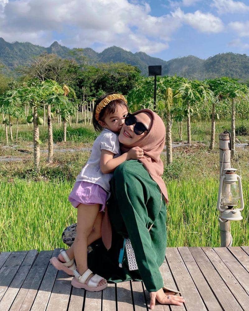 Instagram.com/shezaidris