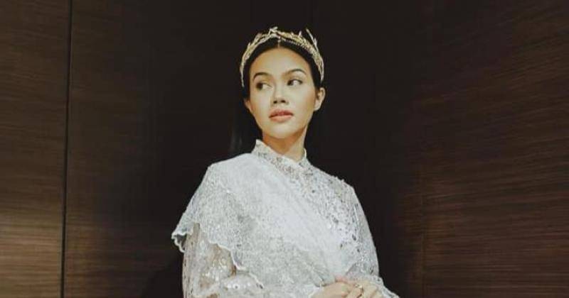 Instagram.com/yurayunita