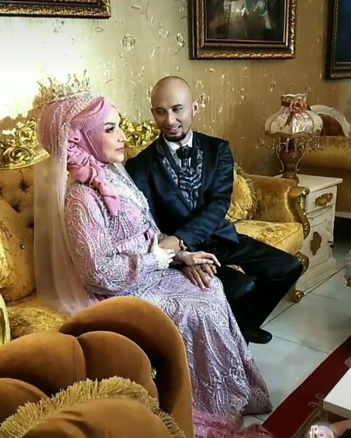 Instagram.com/roro.fitria1989