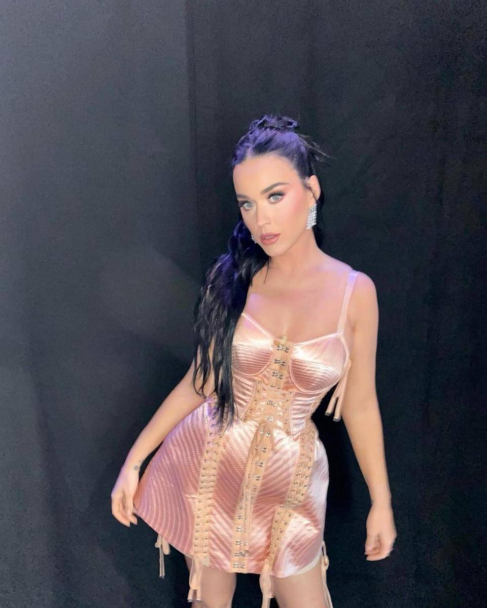 Instagram.com/katyperry