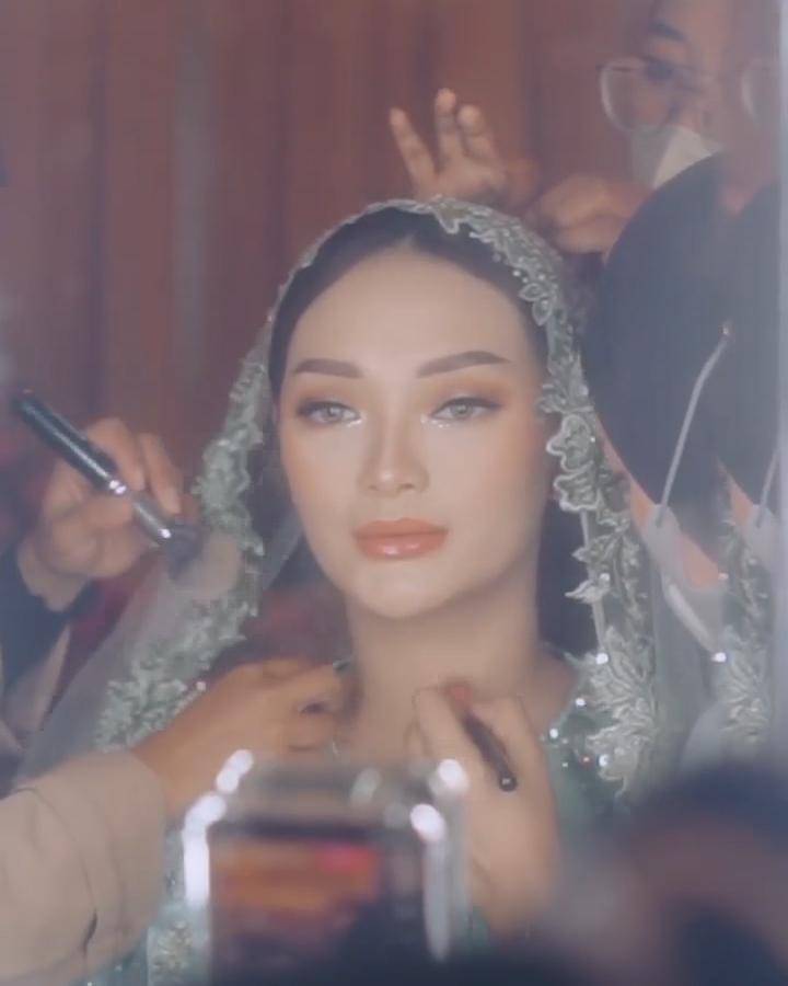 Instagram.com/zaskia_gotix