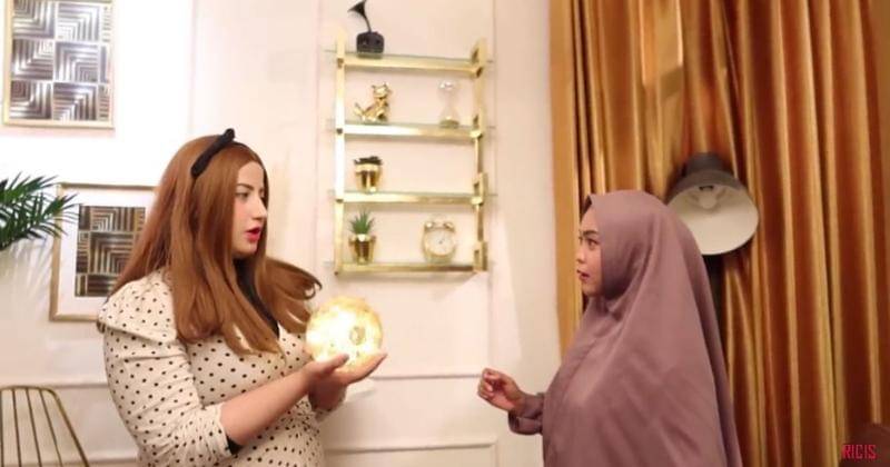 Youtube.com/Ricis Official