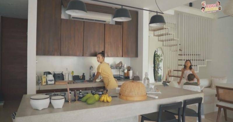 Youtube.com/Jessica Iskandar