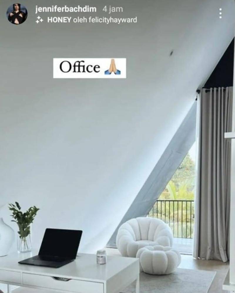 Instagram.com/jenniferbachdim