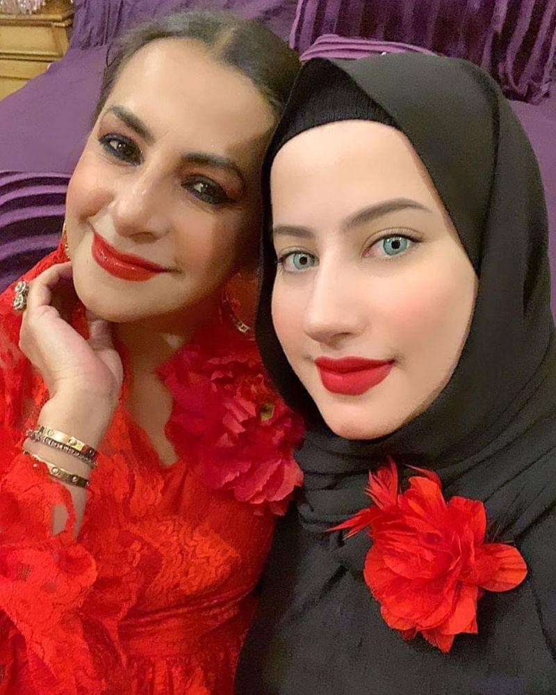 Instagram.com/tasyiiathasyia