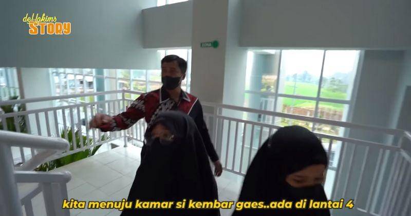 Youtube.com/deHakims Story