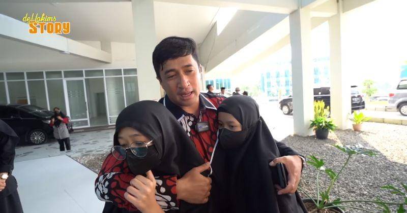 Youtube.com/deHakims Story