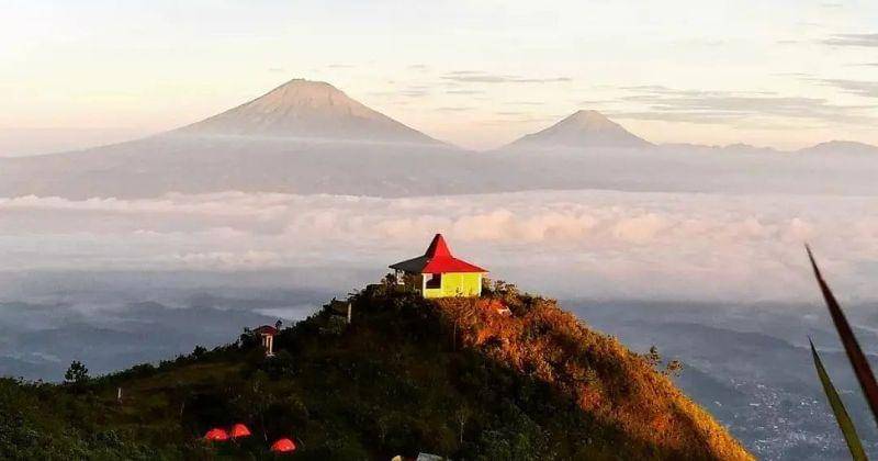 Instagram.com/gunungandong via @anggiat225