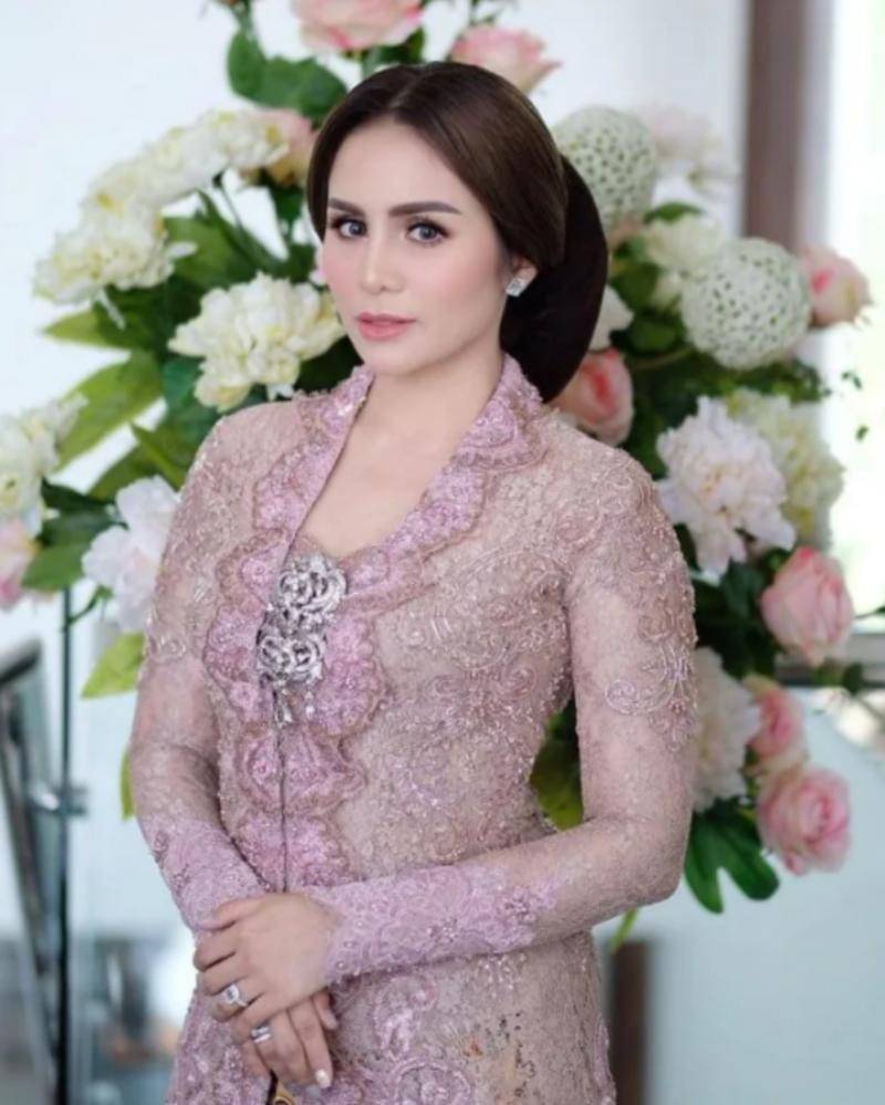 Instagram.com/therealmomogeisha