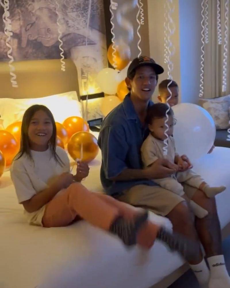 Instagram.com/jenniferbchdim