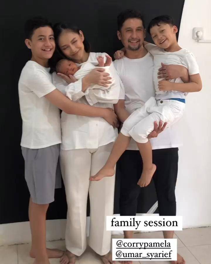 Instagram.com/corrypamela