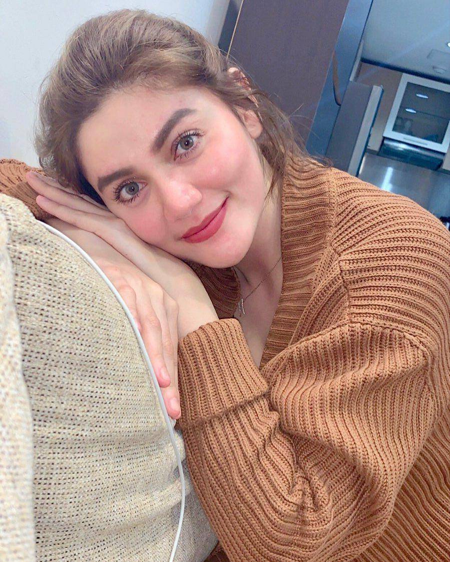 Instagram.com/hvkhildavitriakhan