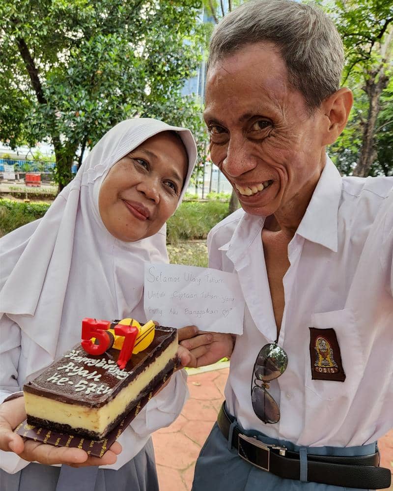 Twiter.com/BabehOjol