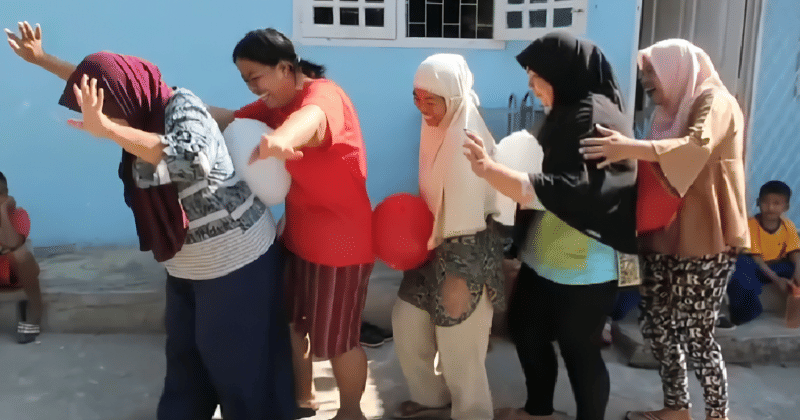 7 Lomba 17 Agustus untuk Dewasa, Sukses Mengundang Tawa