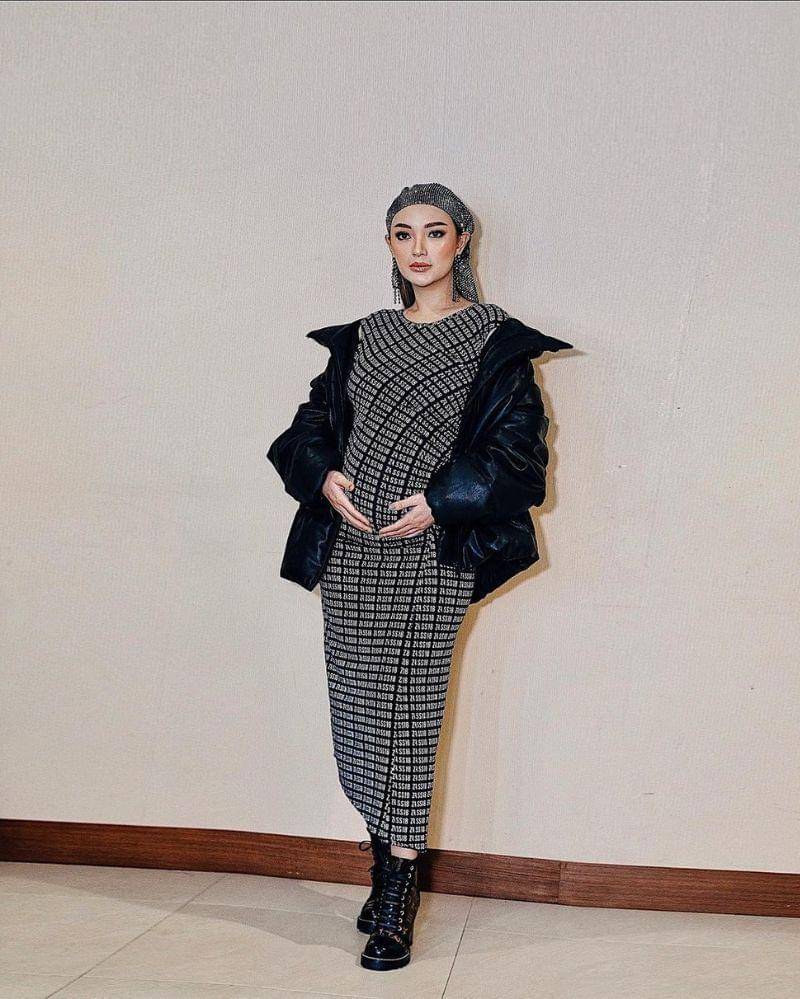 Instagram.com/zaskia_gotix