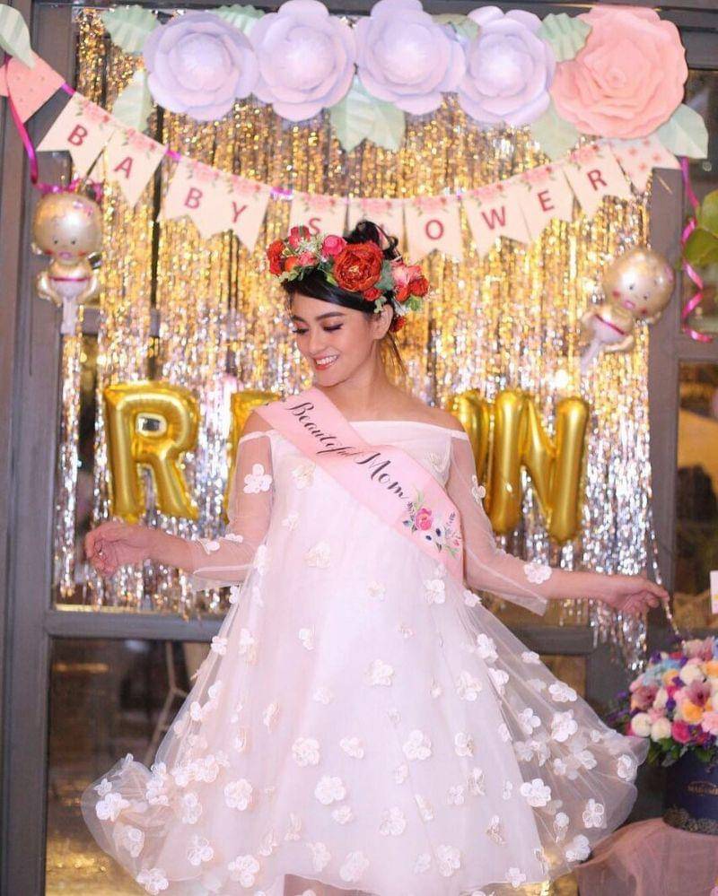 Instagram.com/ririnekawati