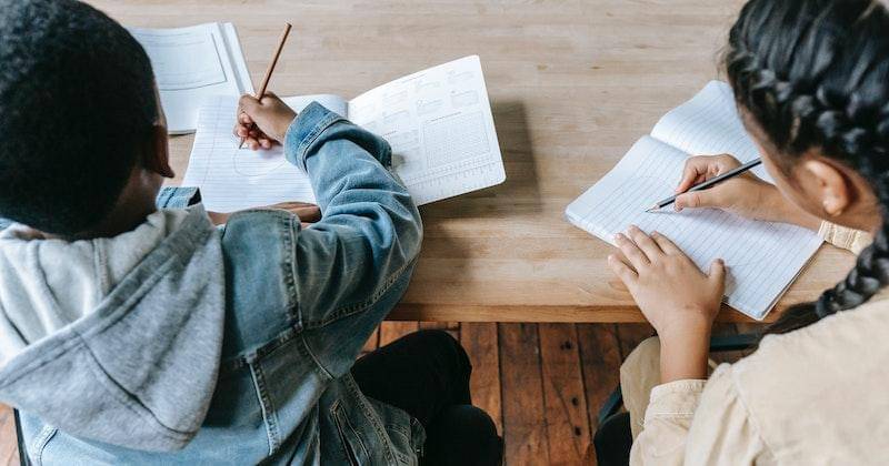 Pexels/katerinaholmes