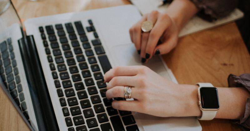 unsplash.com/@christinhumephoto